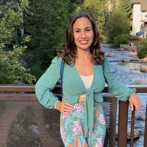 Meet your Posher, Nicole